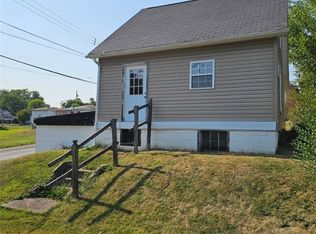 2416 26th St, Beaver Falls, PA 15010