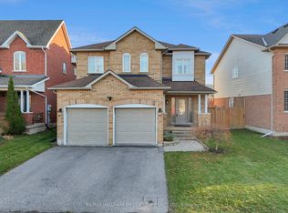 25 Sprucewood Cres, Clarington, ON L1C5C6