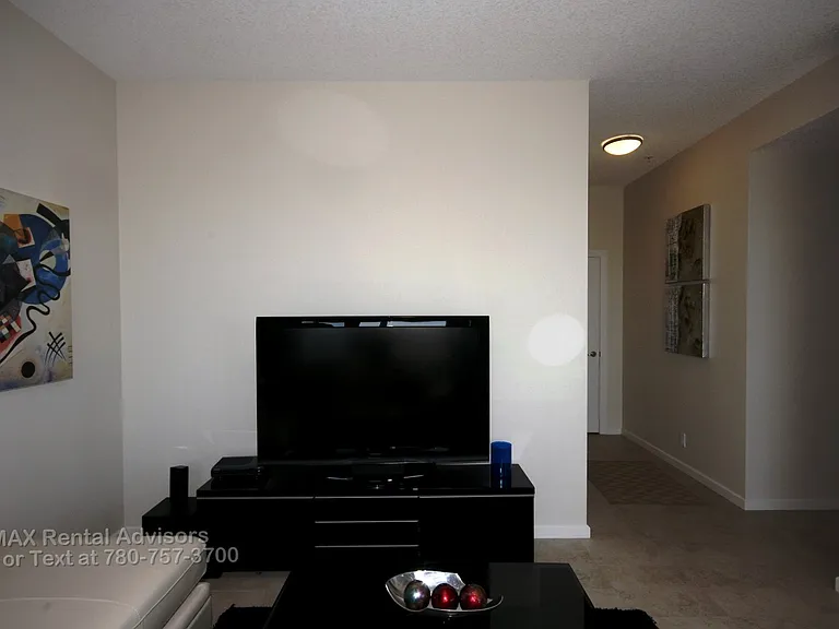 211 13th Ave SE #2905 — Photo 6