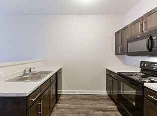 1300 Whittier Place Ln #435, Emporia, KS 66801