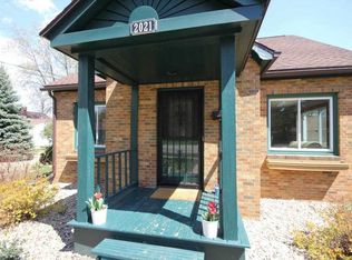 2021 Park St, Middleton, WI 53562
