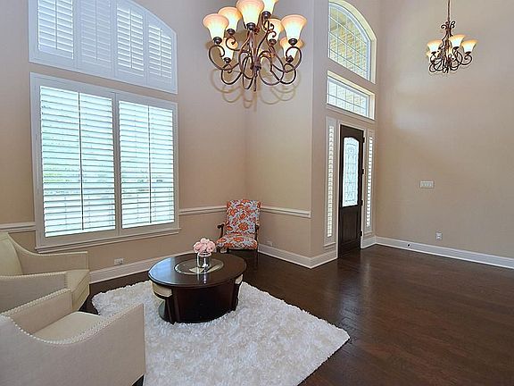 2nd image of 18908 N Bee Cave Springs Cir
