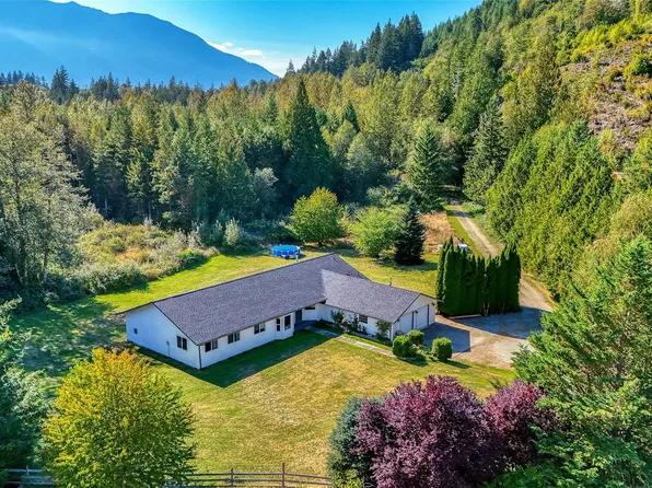 46228 Giles Road, Darrington, WA 98241