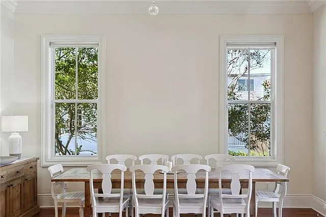 6075 Laurel St — Photo 15