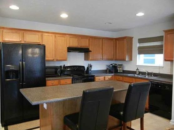 5th image of 8112 Loveridge Dr