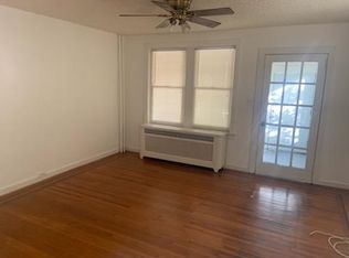 201 Crestmont Ter, Collingswood, NJ 08108
