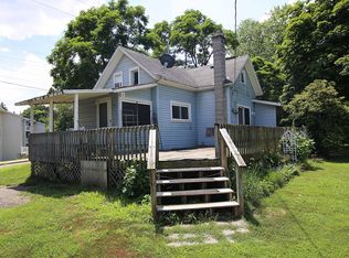 406 Spring St, Three Rivers, MI 49093