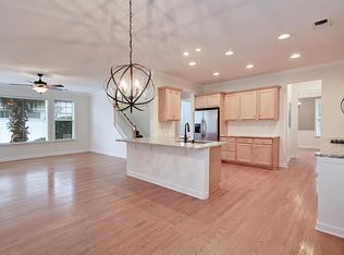 1642 Ellsworth St, Mount Pleasant, SC 29466