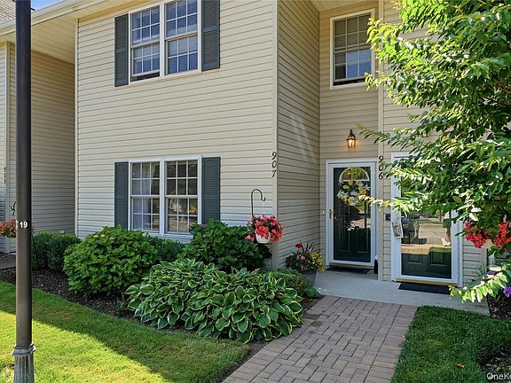 2nd image of 907 Altessa Boulevard