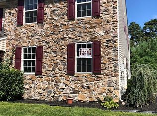 12 Normans Ford Dr, Sicklerville, NJ 08081