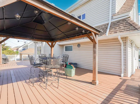 53 Dictum Court image 8 of 26