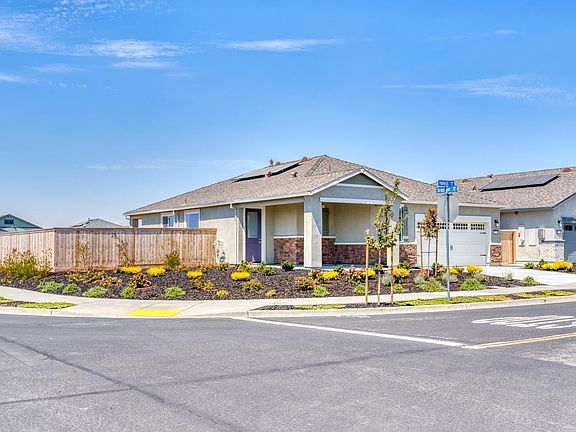 3rd image of 2211 Espana Lane