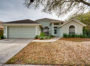 28702 Cottagewood Dr, Zephyrhills, FL 33545