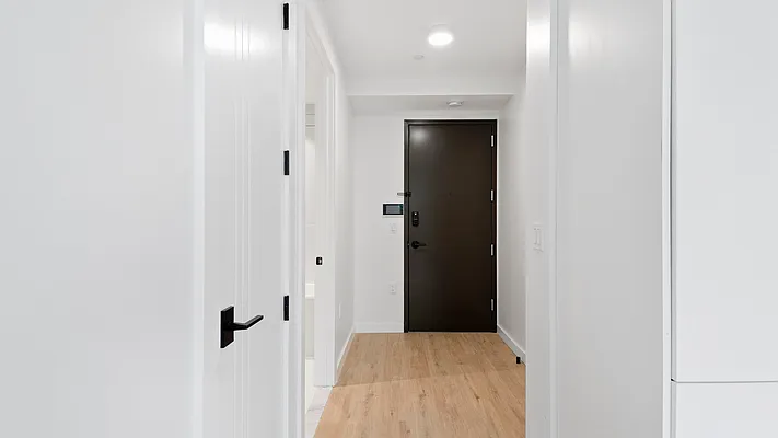 Rented by Nooklyn NYC LLC | media 8