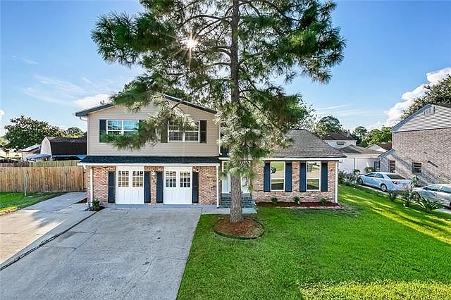 1st image of 203 Bienville Dr