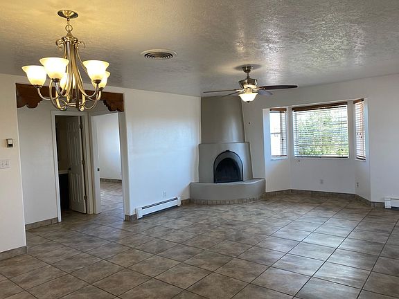 2nd image of 12 Camino De Vaca