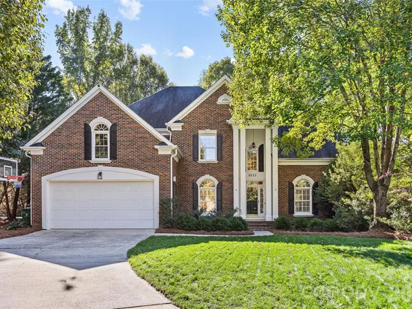 9033 Cardinal Ridge Ct, Charlotte, NC 28270