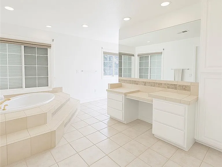 42980 Calle Montecillo — Photo 29