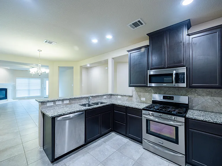 9821 Prairie Dog Ln — Photo 9