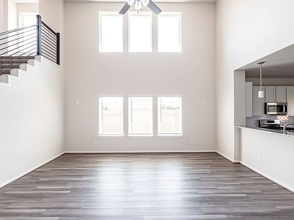 4th image of 6407 Spanish Moss Dr