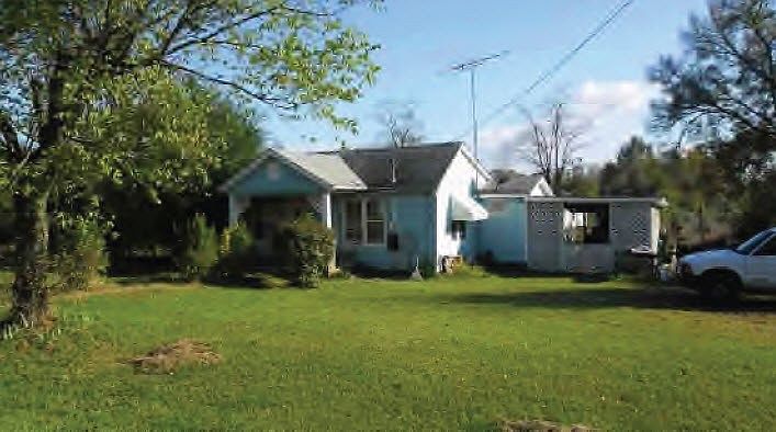 2nd image of 7489 Highway 64