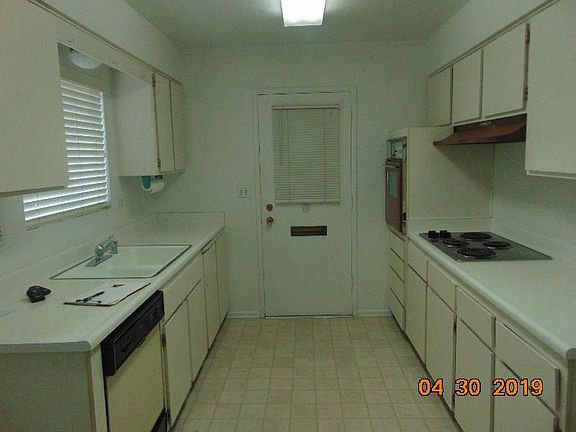 2nd image of 26080 Saint Marys St