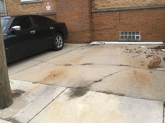 3rd image of 3620 Van Buren St APT A