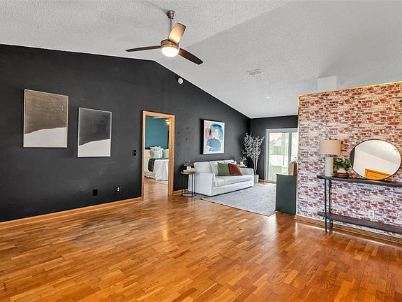 5th image of 7719 Landsdowne Ln