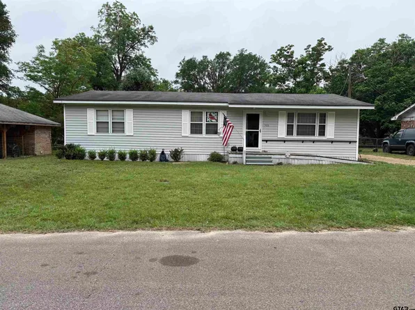 306 Floyd St, Winnsboro, TX 75494