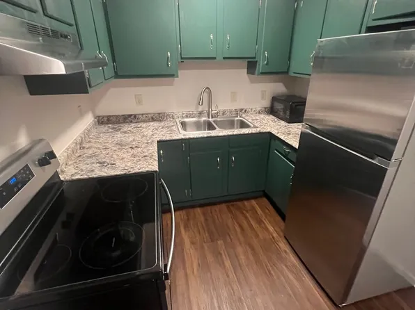 212 State Apartments, 212 N State St #6, Aberdeen, SD 57401
