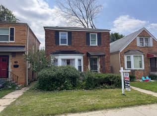 2925 W Jerome St, Chicago, IL 60645