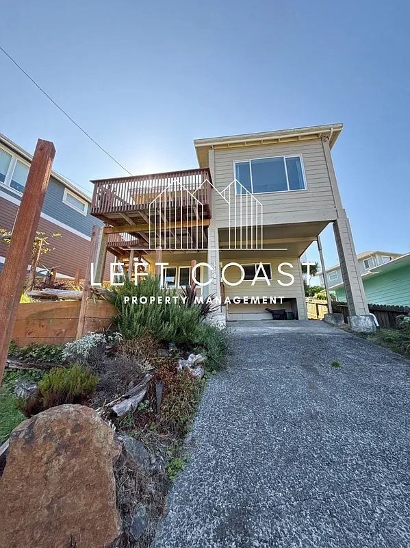 2 bed, 2.0 bath, $2,400 — Photo 1