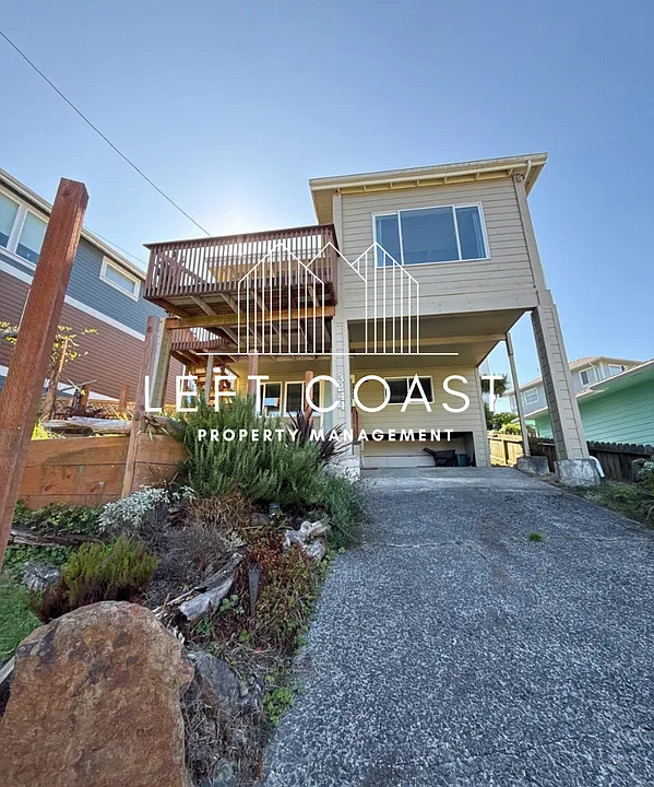 3244 NW Oar Dr