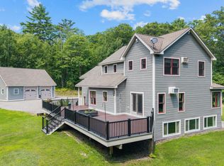 8 Badger Lane, Readfield, ME 04355