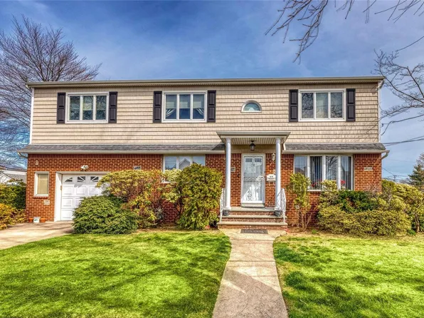 68 Crest Avenue, Elmont, NY 11003