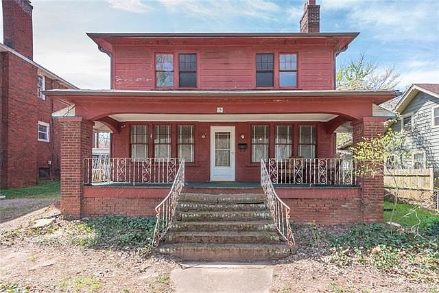 1st image of 83 Beverly Rd W