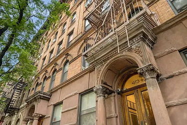 413 East 90th Street in Yorkville