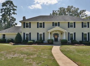 2210 W Doublegate Dr, Albany, GA 31721