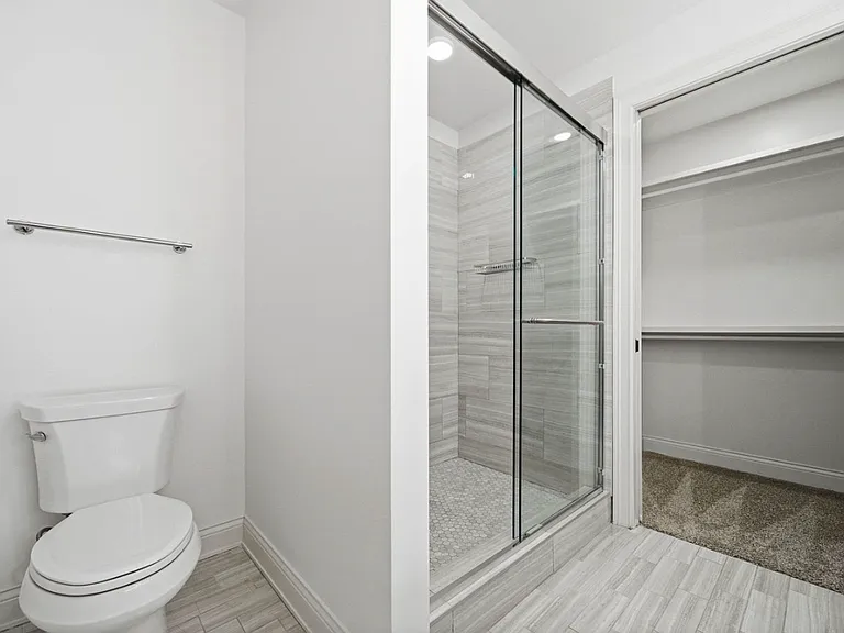 HUBBARD PARK PLACE — Photo 19