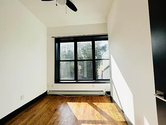 Rented by GROOME REALTY LLC | media 15