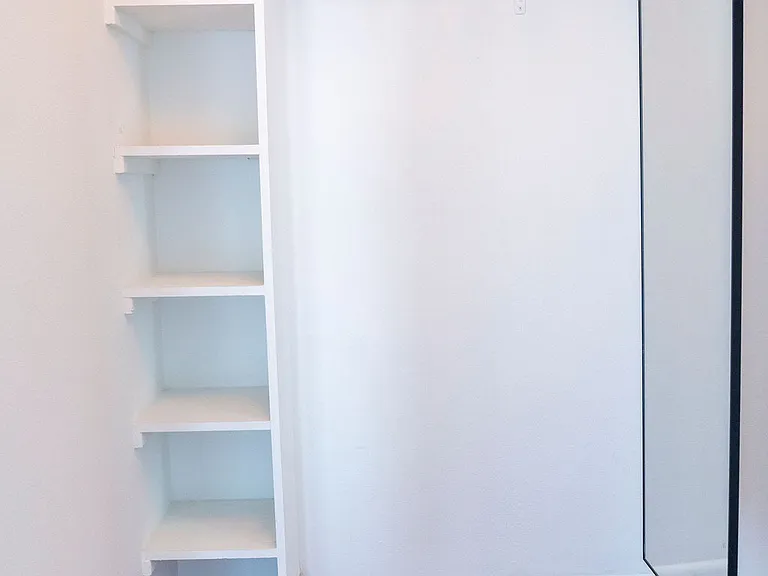 310 S Jensen Dr — Photo 10