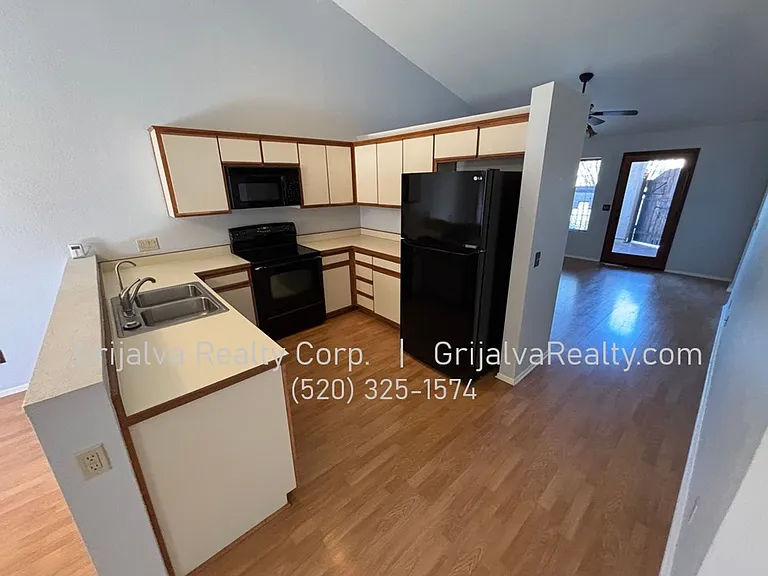 9948 E Skyward Way — Photo 7