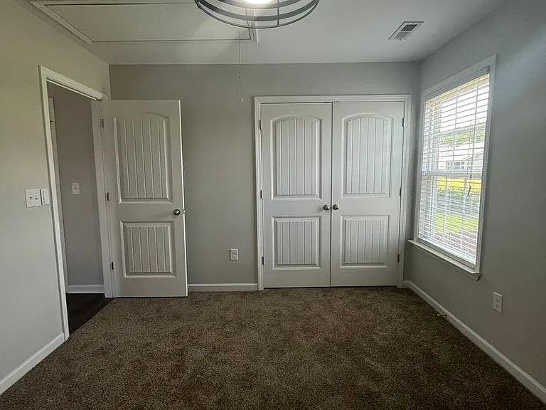 311 Glenlea Ln — Photo 11