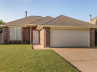 321 W 10th St, Edmond, OK 73003