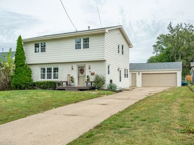 3945 38th St, Des Moines, IA, 50310