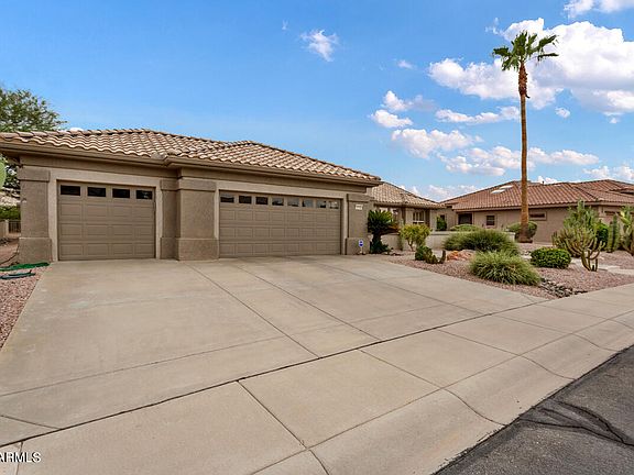 3rd image of 16455 W Silver Creek Dr