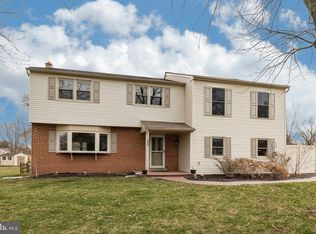 985 Anders Rd, Lansdale, PA 19446