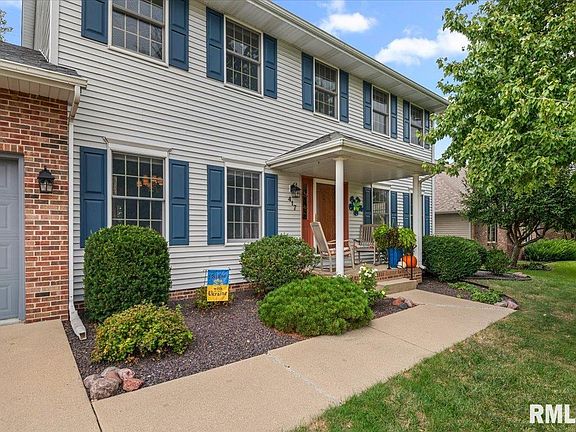 3rd image of 417 Silver Spring Dr