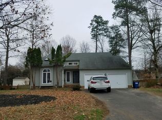 2413 Lochness Rd, North Chesterfield, VA 23235