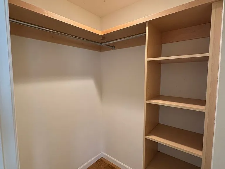1024 Pier Ave #1 — Photo 11